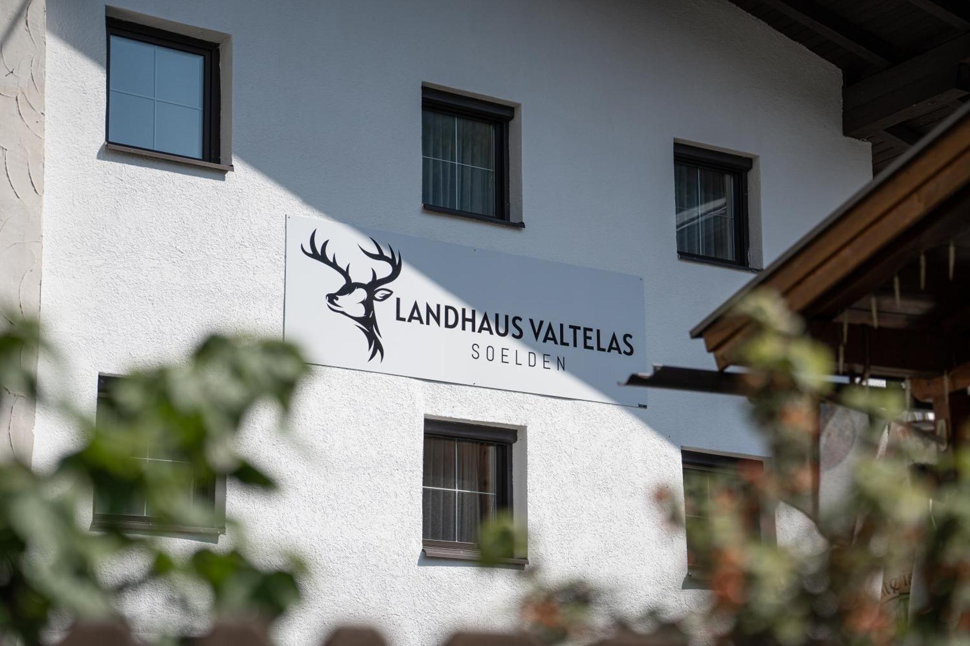 Valtelas Holiday home